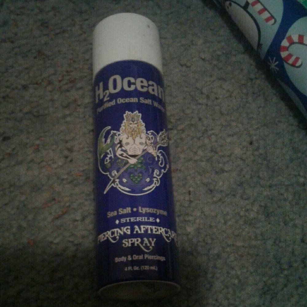 He ocean aftercare piercing spray